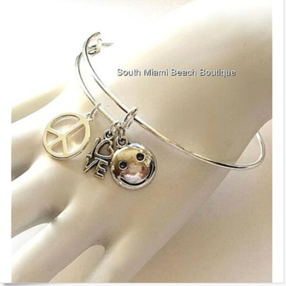 Silver Peace Sign Charm Bracelet Love Smiley Emoji - Picture 2 of 5